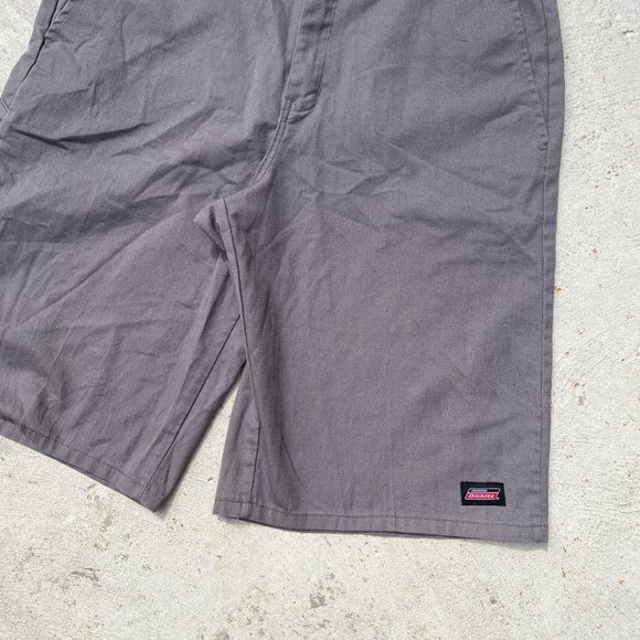 Dickies Mens Grey Shorts - Picture 2 of 5